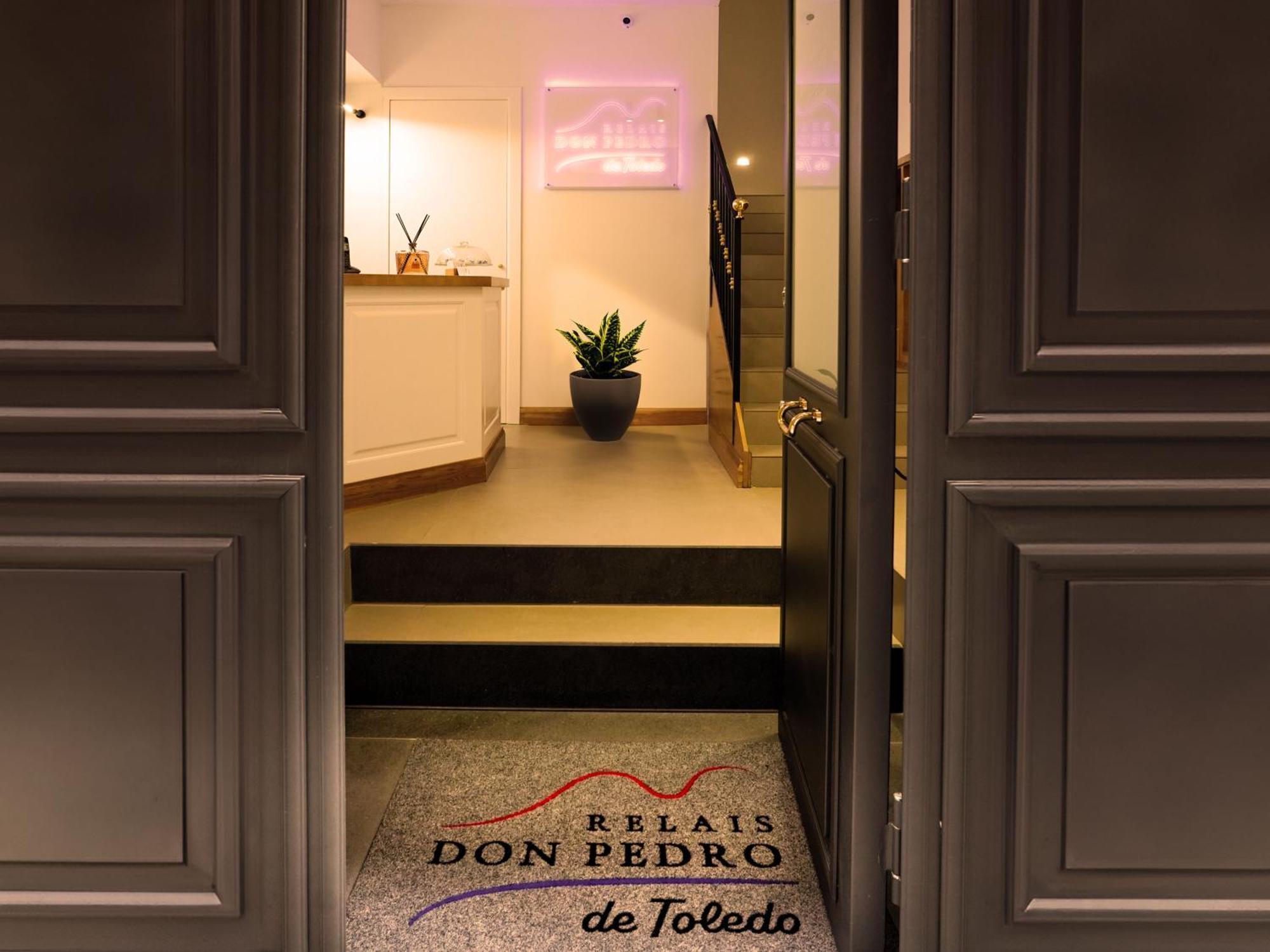 Hotel Relais Don Pedro De Toledo Neapel Exterior foto